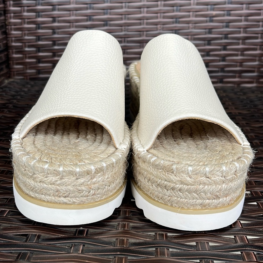 Oasis Society Women’s Cream Platform Slide Sandals - Picture 10 of 11